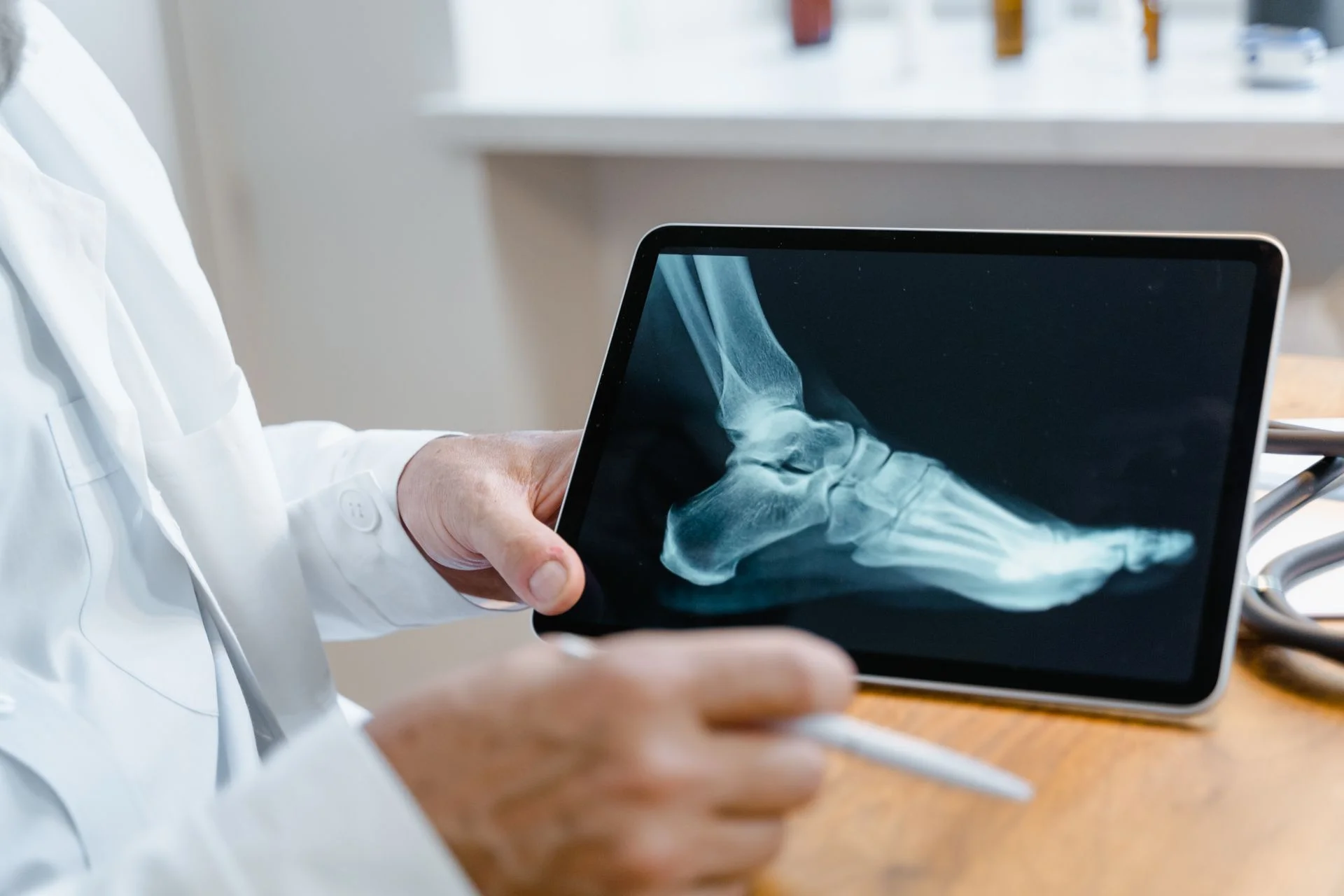podiatrist near mid-city, ca