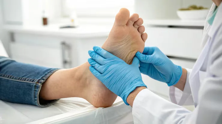 podiatrist near newhall, ca