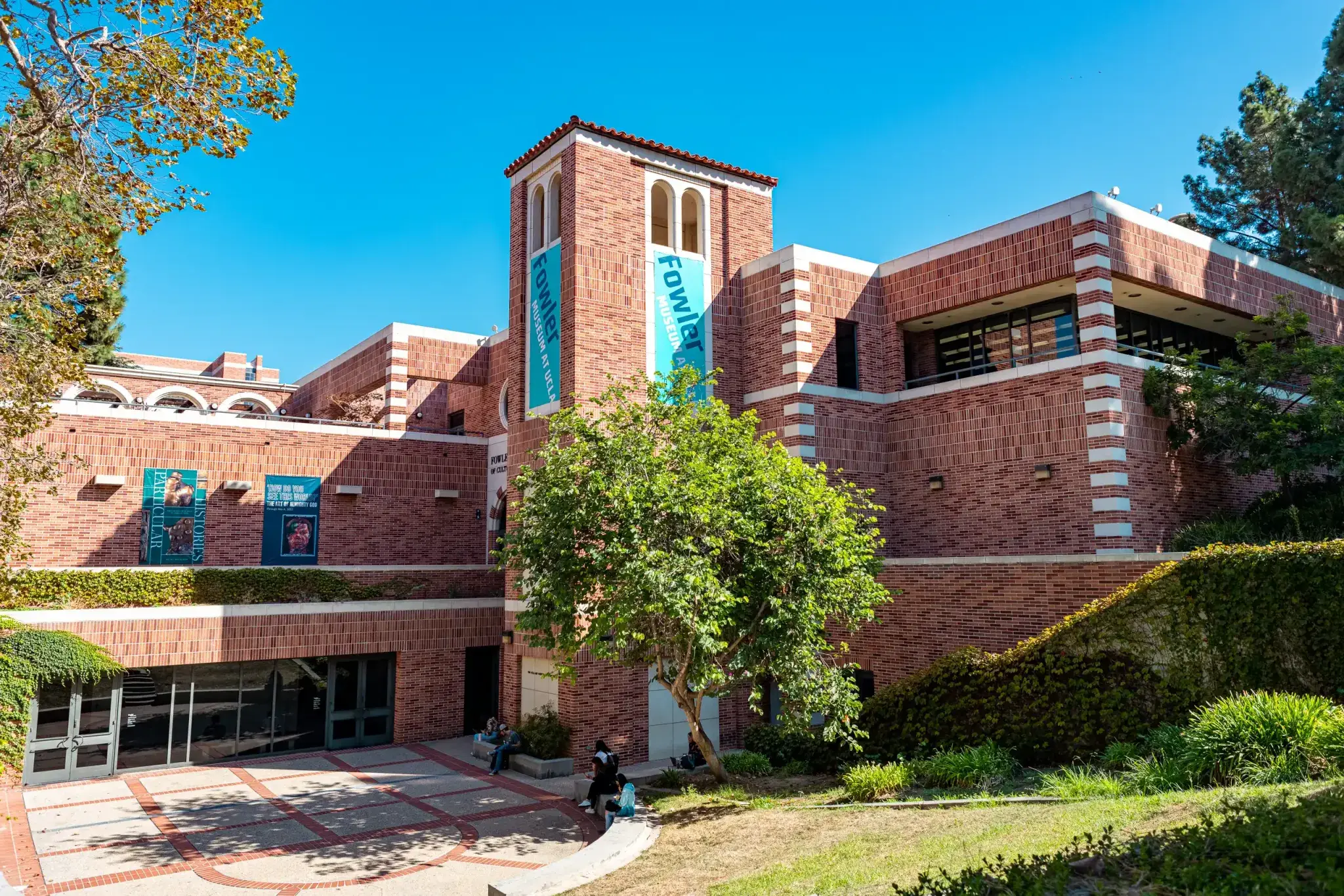 ucla health center building view